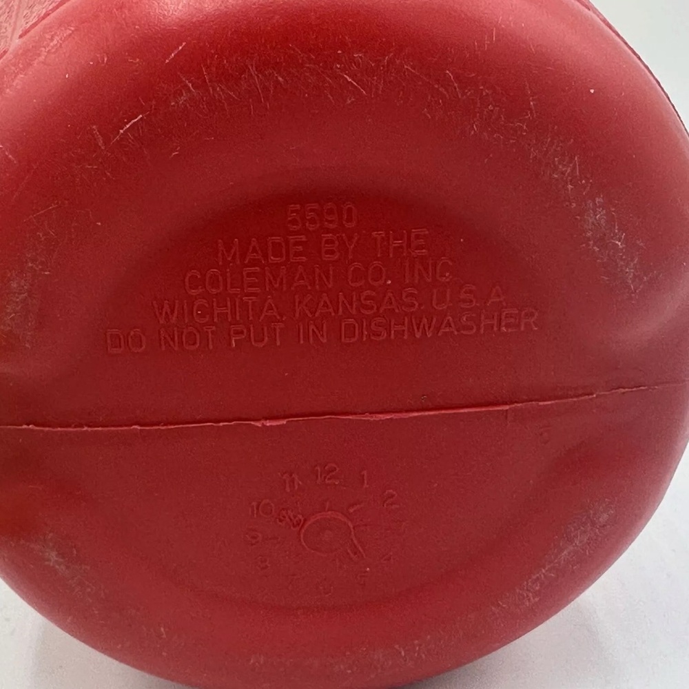 Vintage Coleman 5590 half gallon water jug cooler Slim Jim branded Yellow Red - Picture 5 of 9